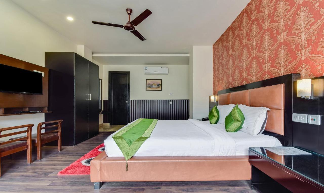 เดอะ ไวกูณฐ์ Hotel ดารัมซาลา ภายนอก รูปภาพ